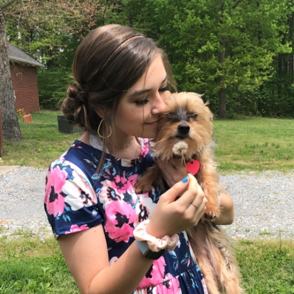 Meet your Posher, Madi